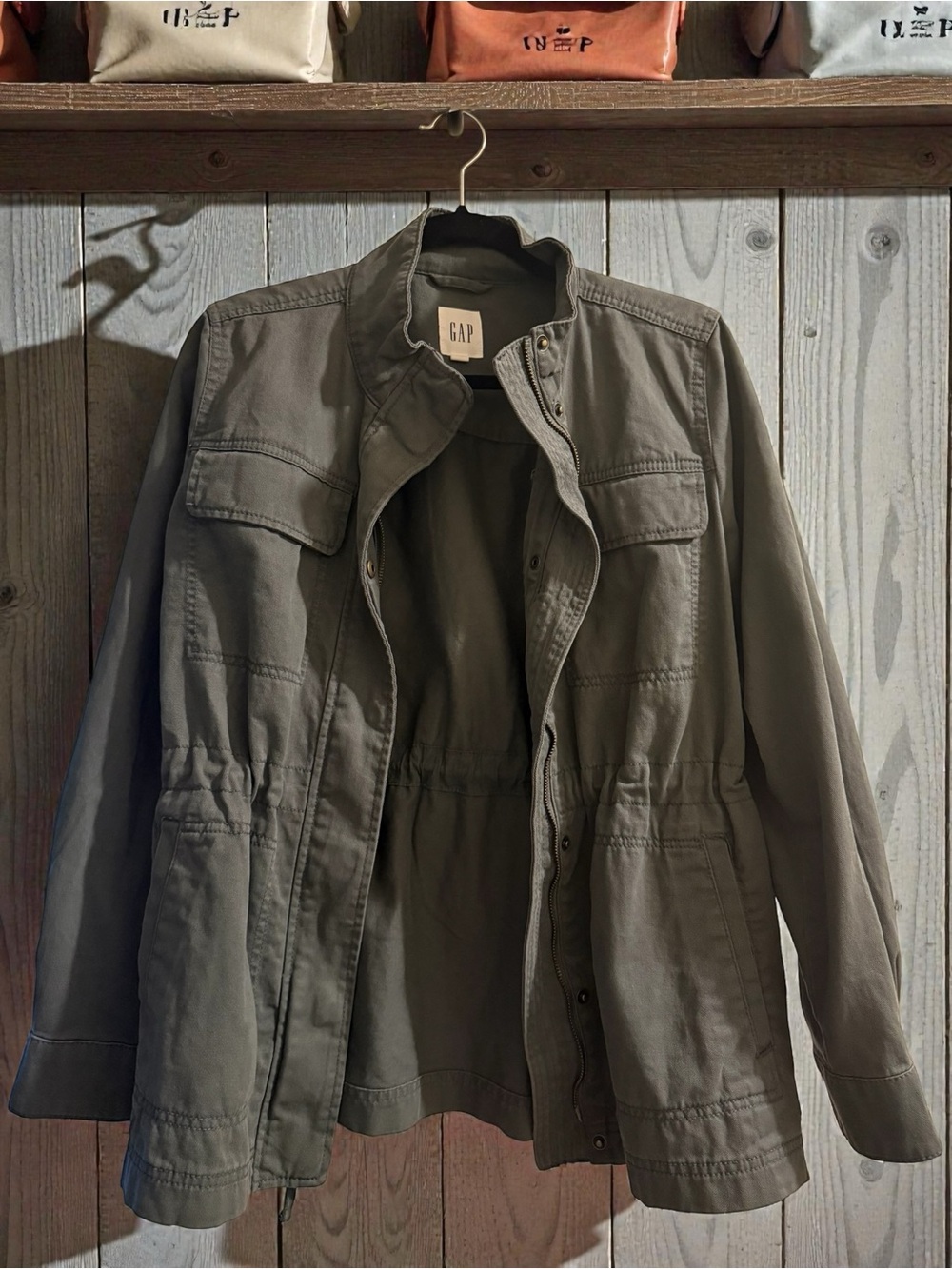 GAP Women’s Olive Utility Jacket - Picture 2 of 10